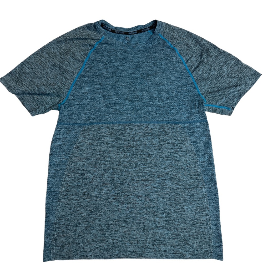 C9 by Champion Blue Short Sleeve Tee with Two-Tone Design and Lightweight Fabric